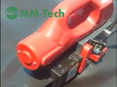 এমএম-টেক এসডব্লিউটি-এনএস৮০০ জিওমেমব্রেন ওয়েল্ডার নির্মাণ সাইটে জিওমেমব্রেন ওয়েল্ড করে