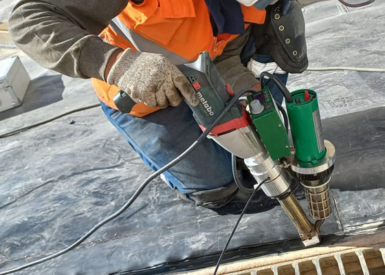 সোল্ডার জিওমেমব্রেনের জন্য Hdpe Swt-Ns610b এক্সট্রুশন ওয়েল্ডিং মেশিন