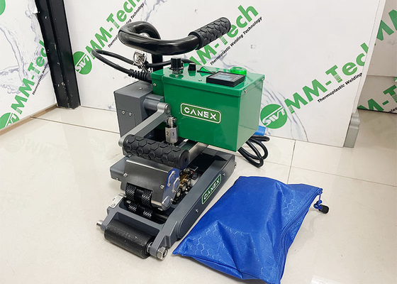 CX900 হট উইজ ওয়েল্ডার 1800W ওয়েল্ডিং জন্য 0.8-3.0mm এইচডিপিই Geomembrane পুকুর Liner