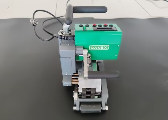 1.0-4mm CX700 ফিশ পুকুর গরম ক্লিজ ওয়েল্ডিং মেশিন