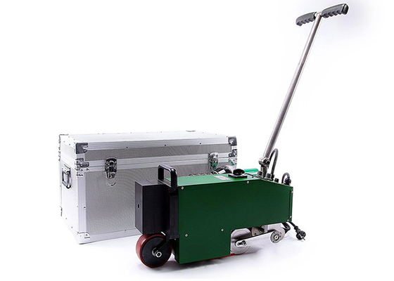 পিভিসি কভার সোল্ডার করার জন্য 4200w টারপলিন হট এয়ার ওয়েল্ডিং মেশিন